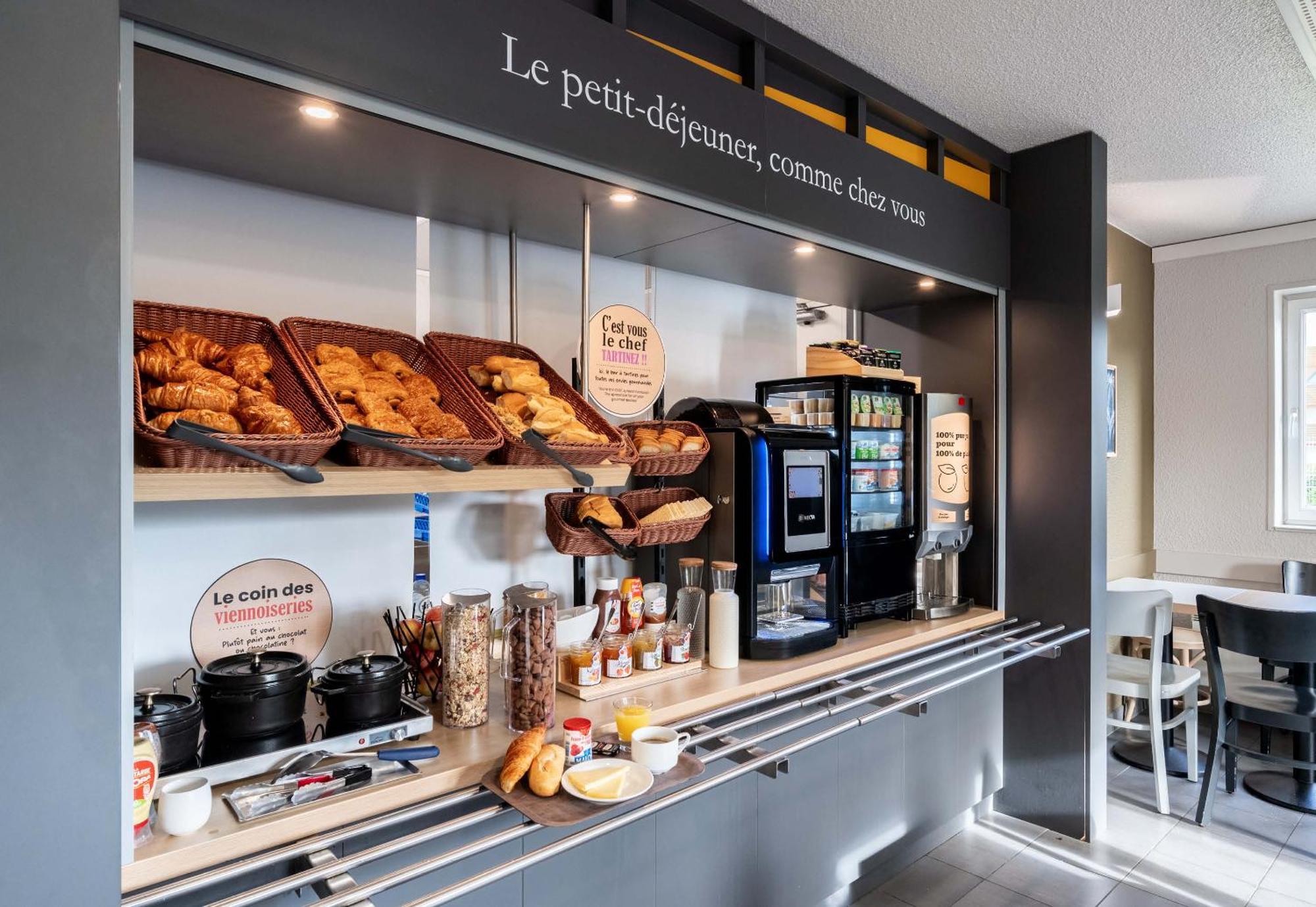 B&B Hotel Lille Lezennes Stade Pierre Mauroy المظهر الخارجي الصورة