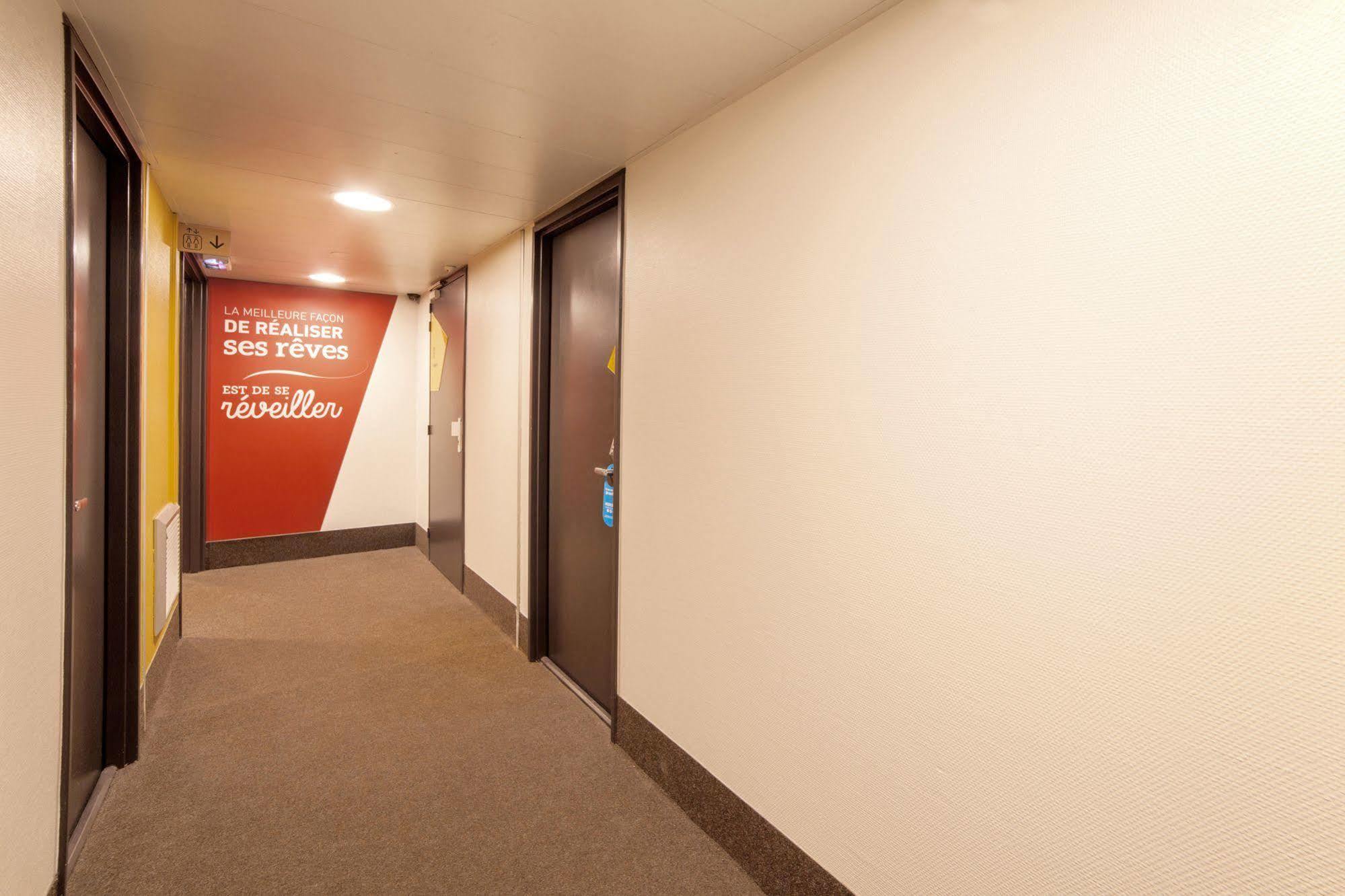 B&B Hotel Lille Lezennes Stade Pierre Mauroy المظهر الخارجي الصورة